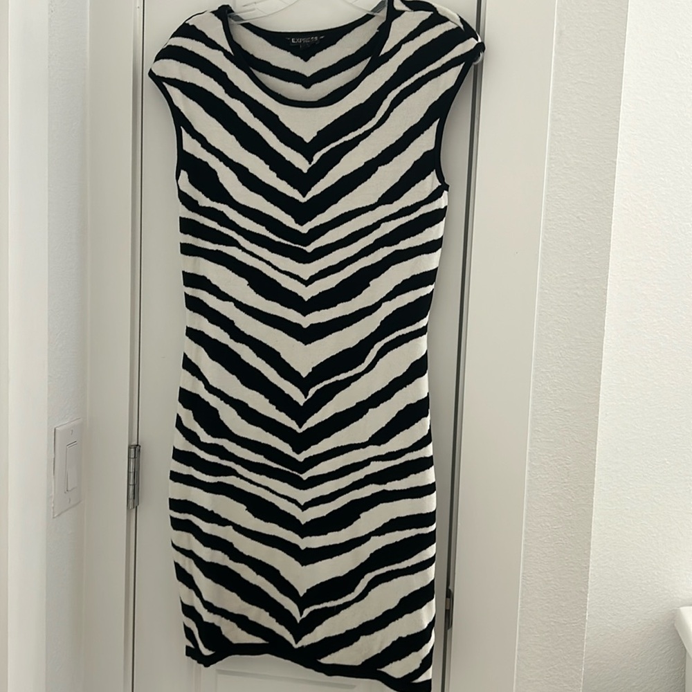 Black and wife dress